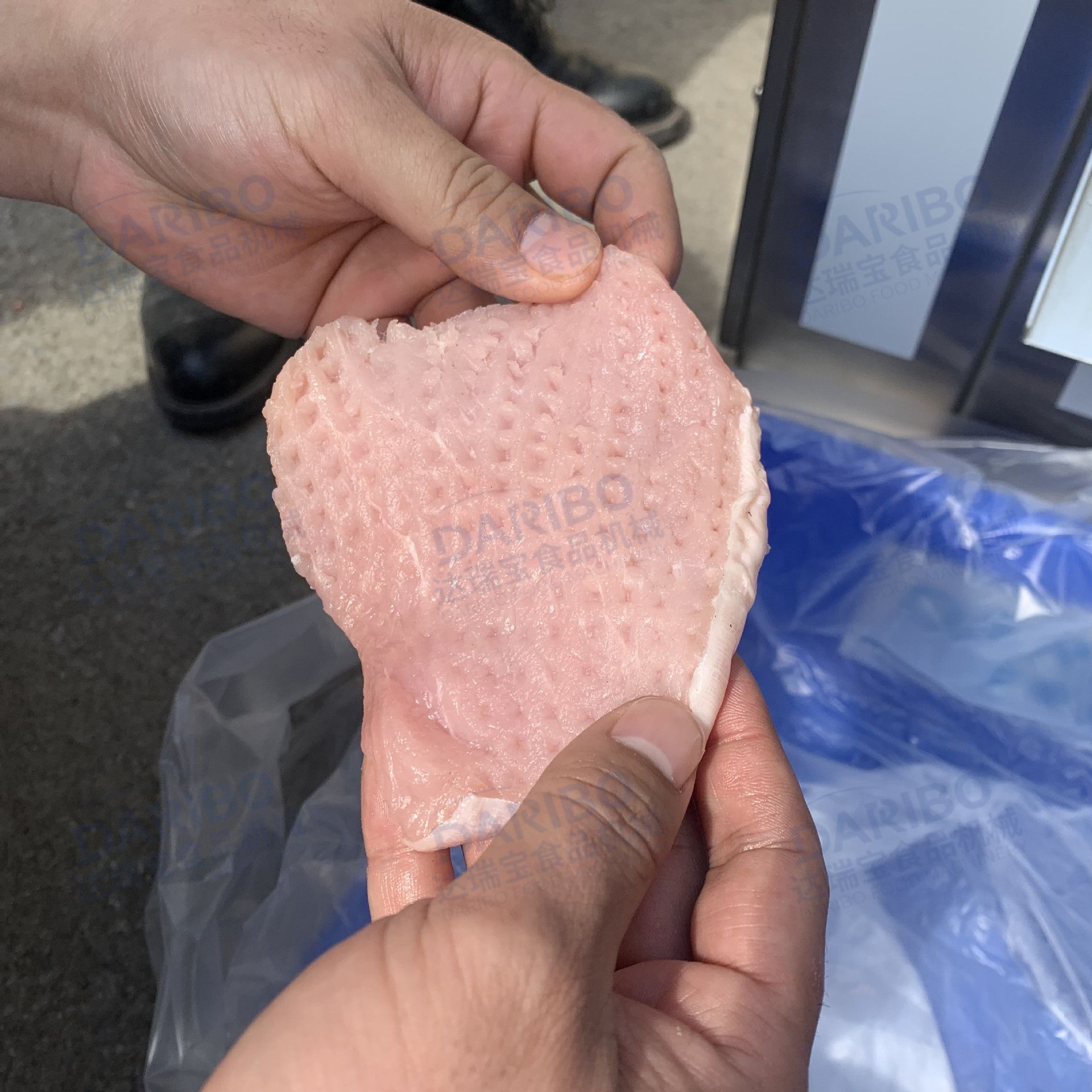 l牛扒增大设备肉排辗轧设备代替手打 去皮腿肉断筋嫩化机松肉设备