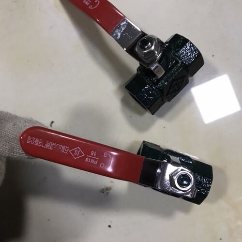 石家庄光晋阀门铸铁丝扣球阀Q11F-16T  丝扣铁球阀绿色方形铁球阀