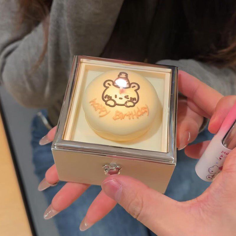 生日惊喜盒子蛋糕戒指翻转盒女生小众高级感浪漫礼物送女友厂家