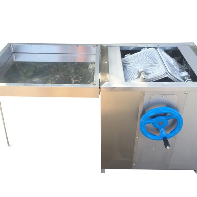 厂家直销燃气蛋卷机商用脆皮机 电子打火六面加厚铝板 脆皮蛋卷机