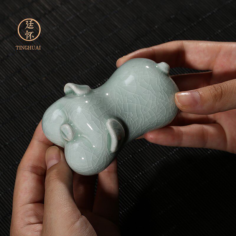 廷怀窑 汝窑小猪 陶瓷茶宠摆件桌面摆件汝瓷开片可养功夫茶道配件