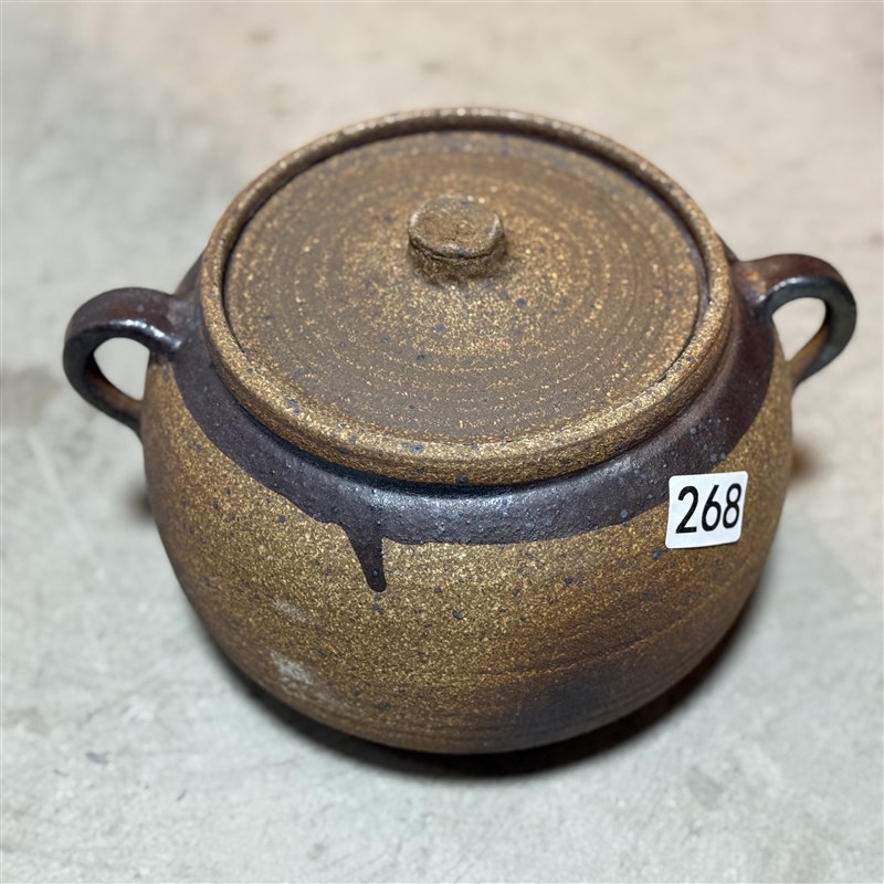 云南手工砂锅2.5升砂锅一物一拍