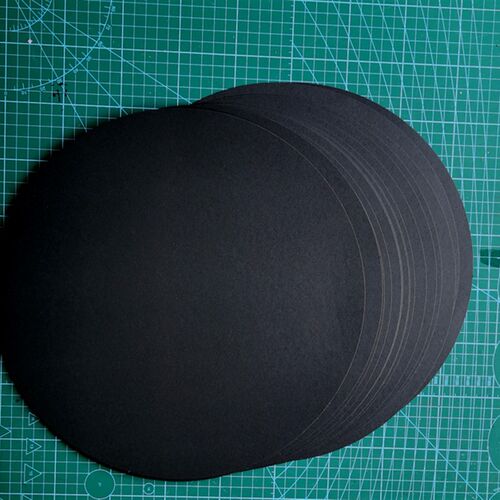 包邮画室幼儿园圆形素描纸卡纸白色黑色牛皮纸学生画纸200/250克
