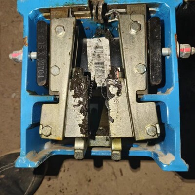 杭州沪宁电梯HN2500C安全钳QJB2500单/双提拉QJB2500A1 QS8渐进式