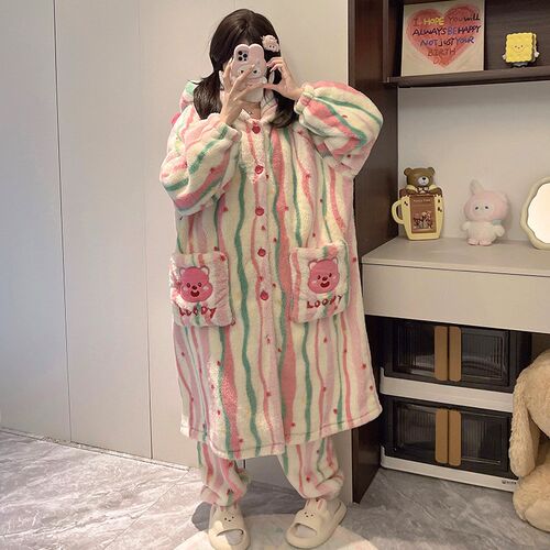 秋冬季珊瑚绒睡袍女加绒加厚2024新款卡通睡衣中长款冬天款家居服