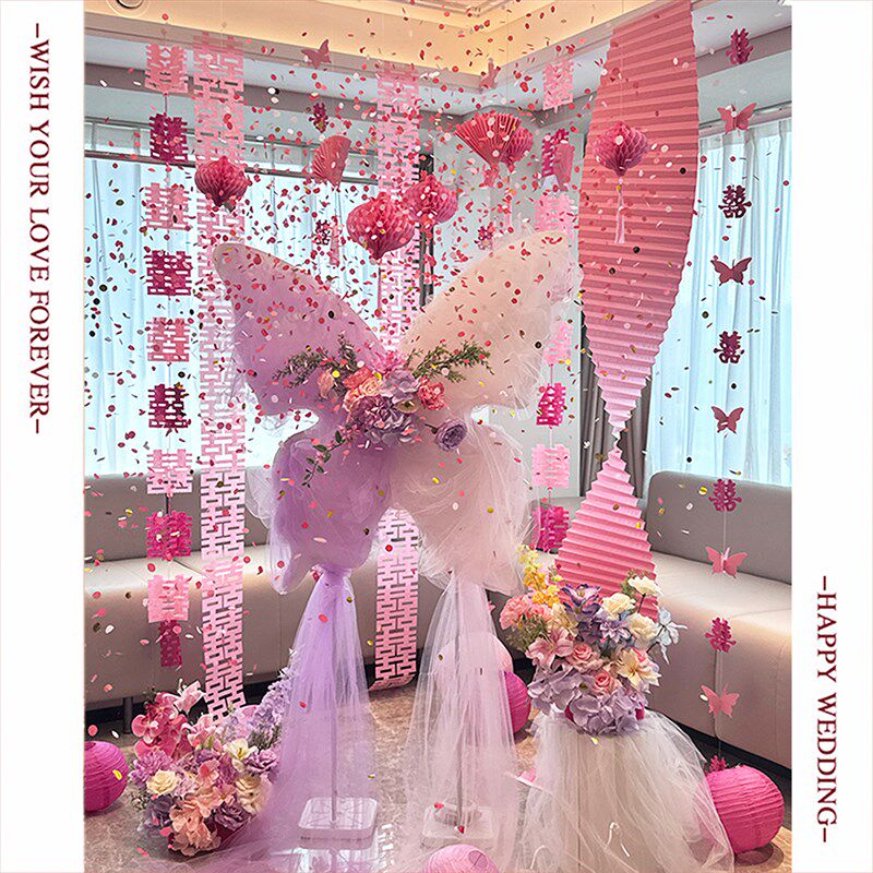 网红同款婚礼彷真纱蝴蝶装饰婚房场景布置梦幻晨袍结婚囍字挂饰