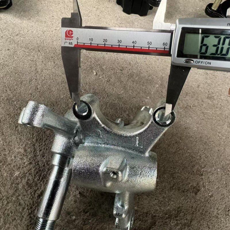 DIY四轮沙滩车钢管卡丁车配件前轴承款羊角轴转向节法兰盘