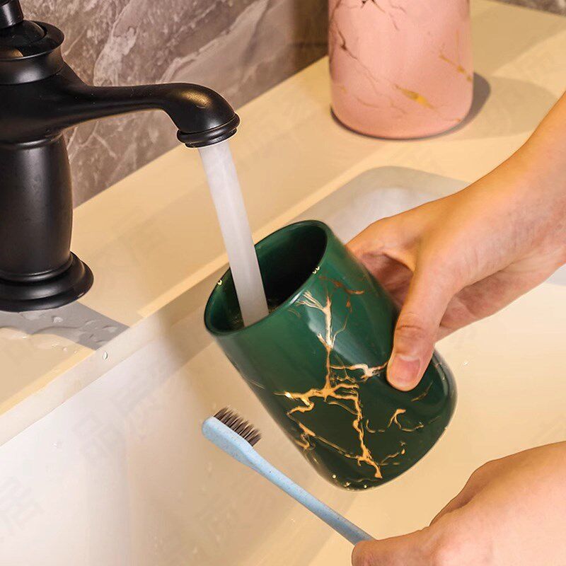 意大利漱口杯情侣刷牙杯轻奢高端陶瓷家用牙杯洗漱杯高级感牙刷杯