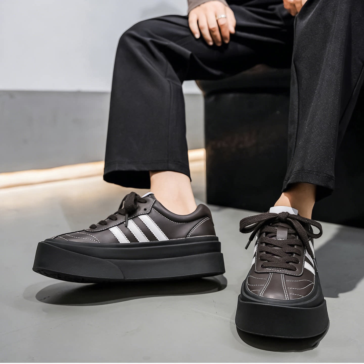 圆头厚底板鞋男日常学生休闲板鞋青年系带松糕底百搭低帮大头男鞋