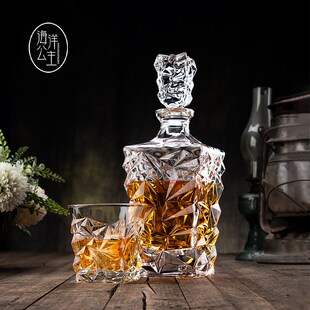 高颜值威士忌酒杯套装家用水晶玻璃啤酒杯白兰地洋酒杯子轻奢酒樽