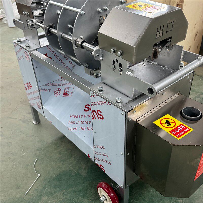 全自动甘蔗削皮机电动仿手工刨皮机新款电瓶削皮切段机商用小型