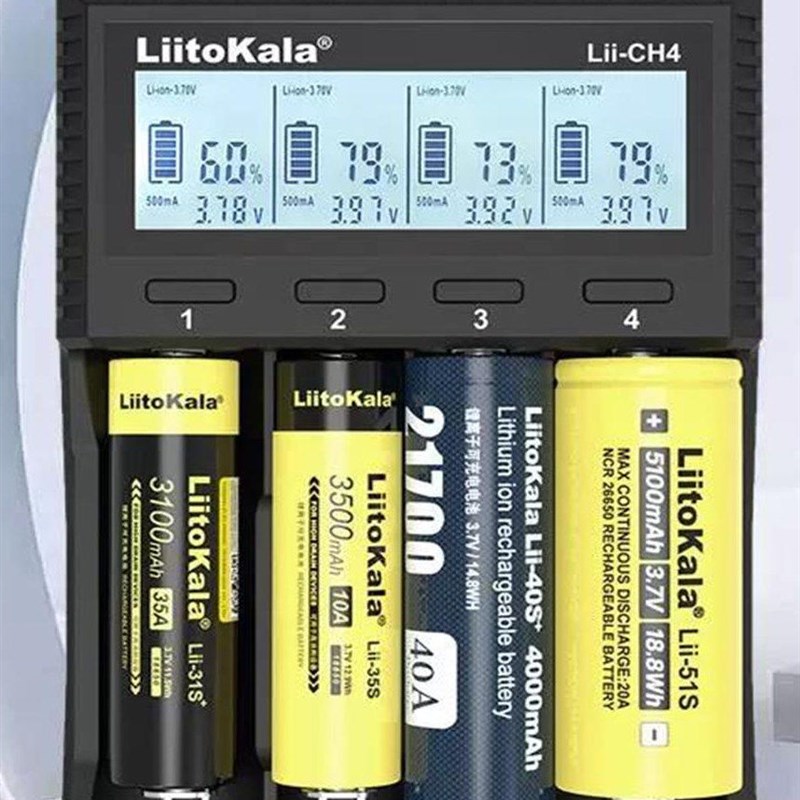 Lii-CH4锂电池充电器1.5V3.7V3.2V铁锂三元18650 21700通用5号7号