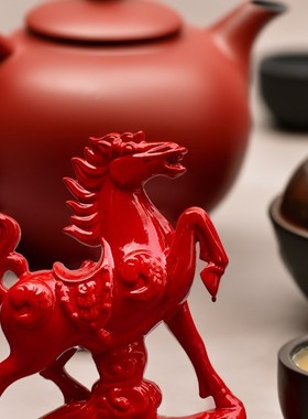 大富大贵红马陶瓷马摆件唐三彩小红马家居装饰工艺礼品摆饰枣红色