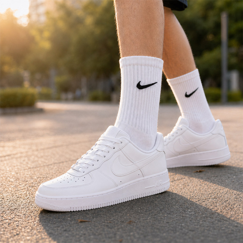 Nike耐克男女薄款日常运动休闲袜白色长筒袜透气跑步袜SX7676-100