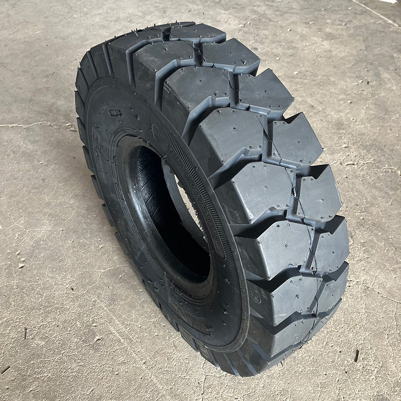 叉车轮胎后轮650-10 28*9-15 825-15 700-12 400-8实心胎充气轮胎