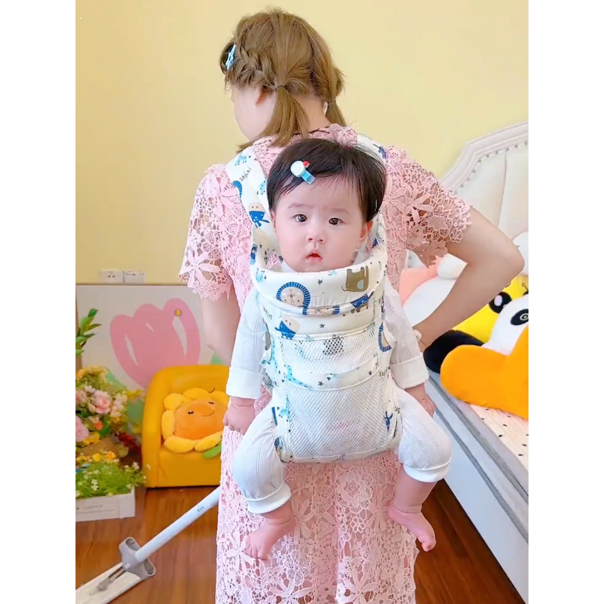 婴儿背带前抱式外出简易小月龄宝宝背带抱娃神器前后两用解放双手