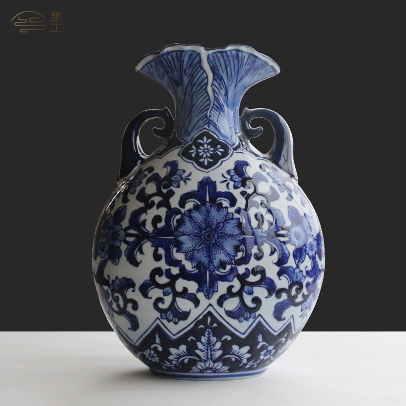 陶瓷居家工艺品茶桌摆件新中式仿古瓷器家居摆设古典青花瓷花瓶