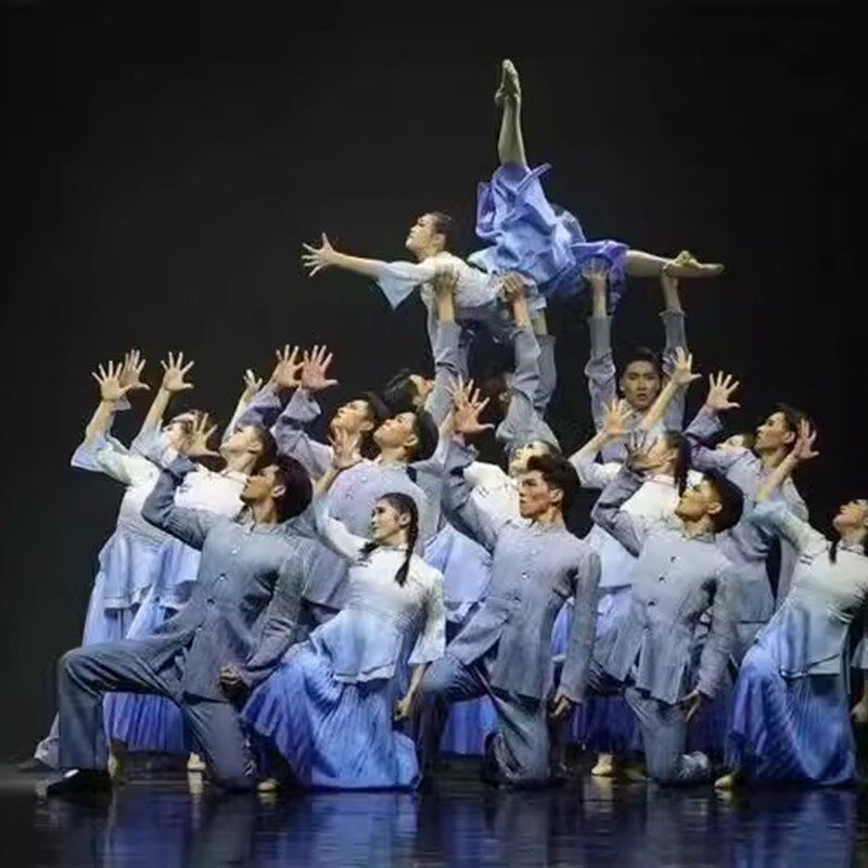 民国学生舞蹈觉醒年代演出服装五四青年民族服追忆1911表演服女群