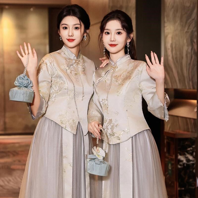 新中式伴娘服女2024新款冬季姐妹团礼服小众高级感显瘦旗袍伴娘裙