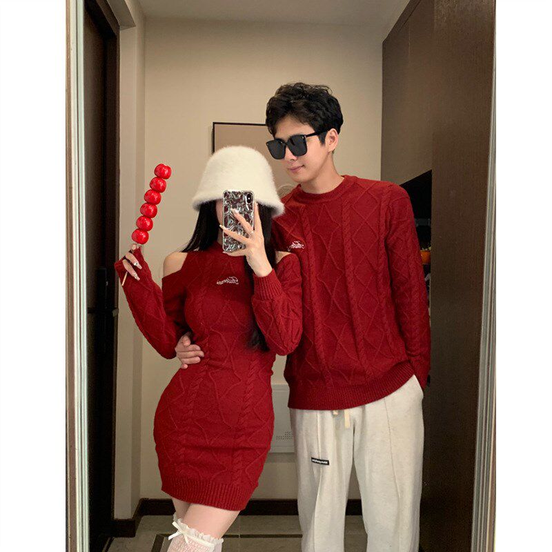 过新年情侣装秋冬喜庆龙年本命年春节红色毛衣男女连衣裙一衣一裙