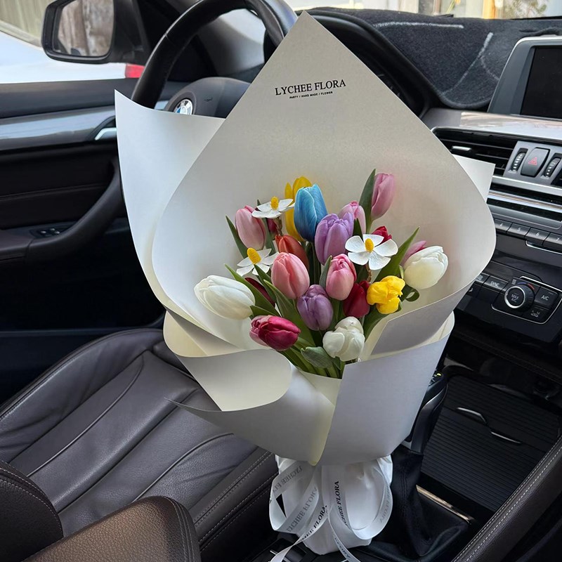永生花彩虹郁金香花束高级仿真香皂花送闺蜜圣38妇女毕业生日礼物