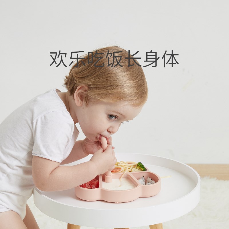 宝宝辅食餐盘一体式吸盘婴幼儿童硅胶全分格学吃饭训练碗勺套具装