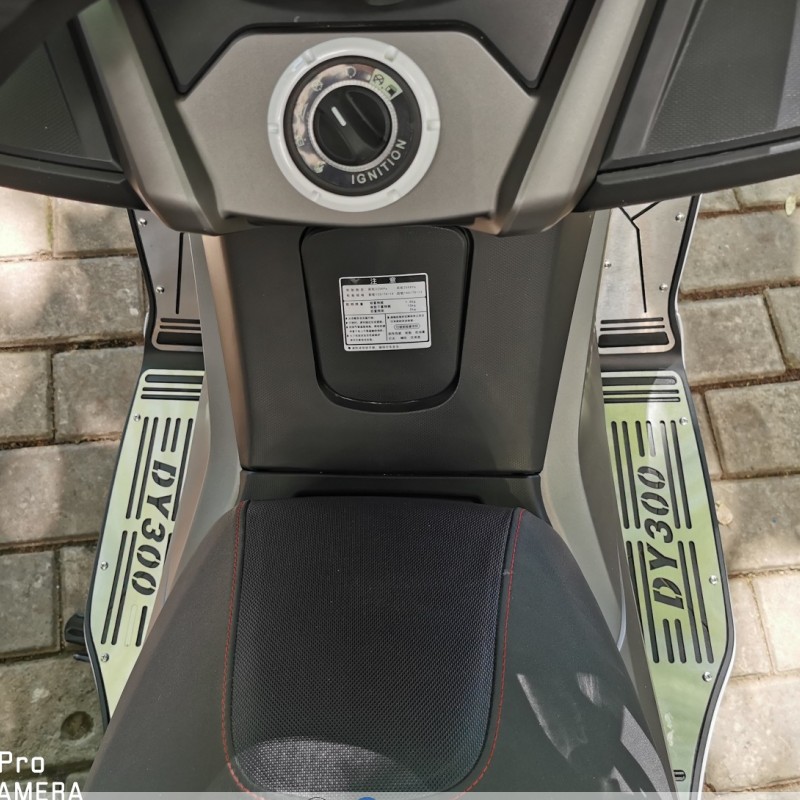 大阳350ADV150脚踏板踏板车v锐300改装件不锈钢脚垫后视镜前移架