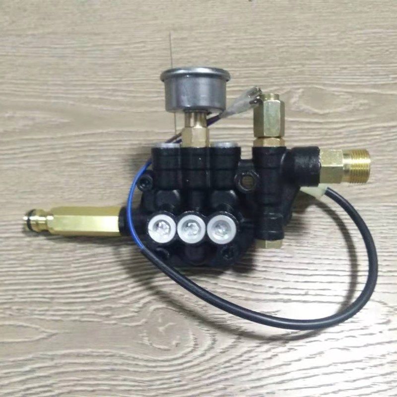 指南车高压洗车机配件泵头总成带压力表微动开关修复水压进出水阀