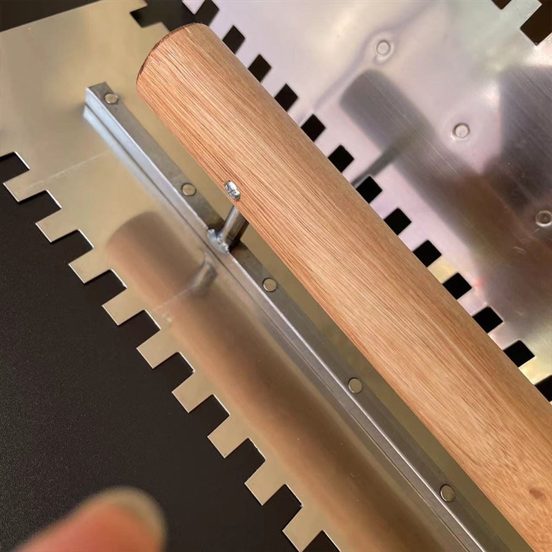 加长不锈钢带齿铺瓷砖抹灰刀批灰泥板锯齿贴瓷砖泥工装修抹子工具