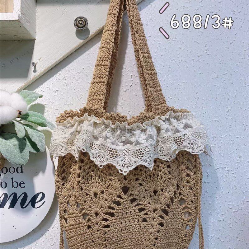 日系甜美风手工编织棉线单肩包女钩花镂空蕾丝拼接手提抽绳水桶包