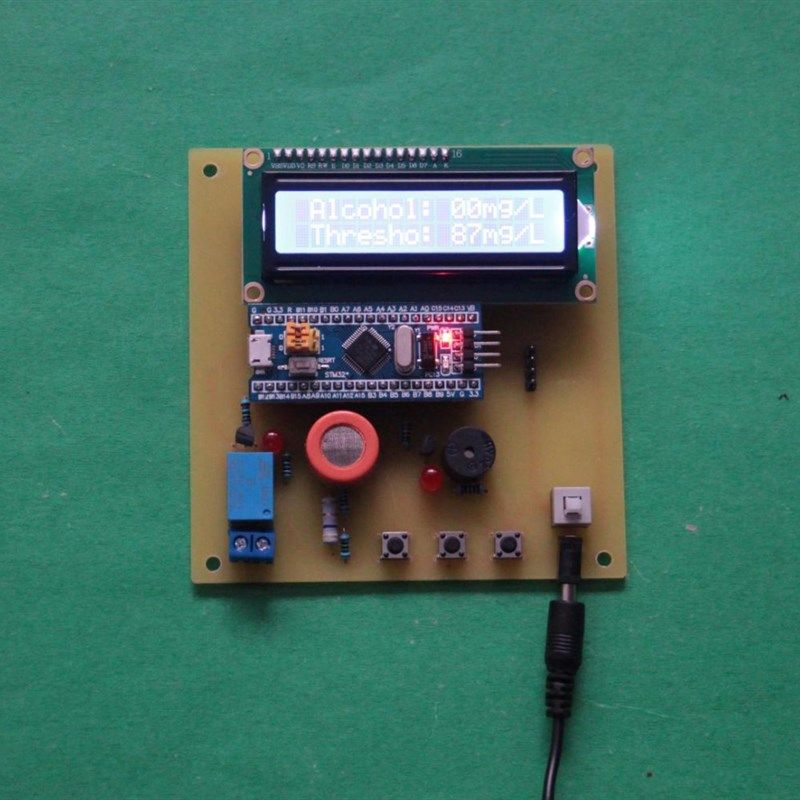 STM32单片机酒精浓度检测仪测量防酒驾继电器控制报警系统设计