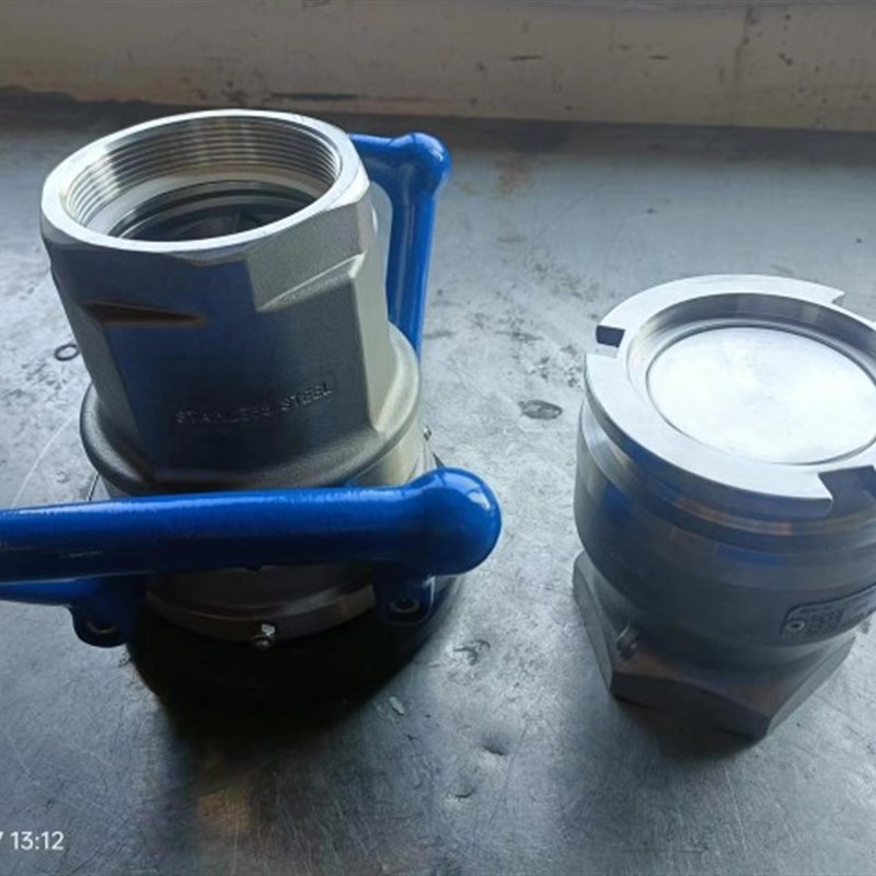 油库油站英标德标欧标下装卸油分离器零泄漏干式快速加油接头阀