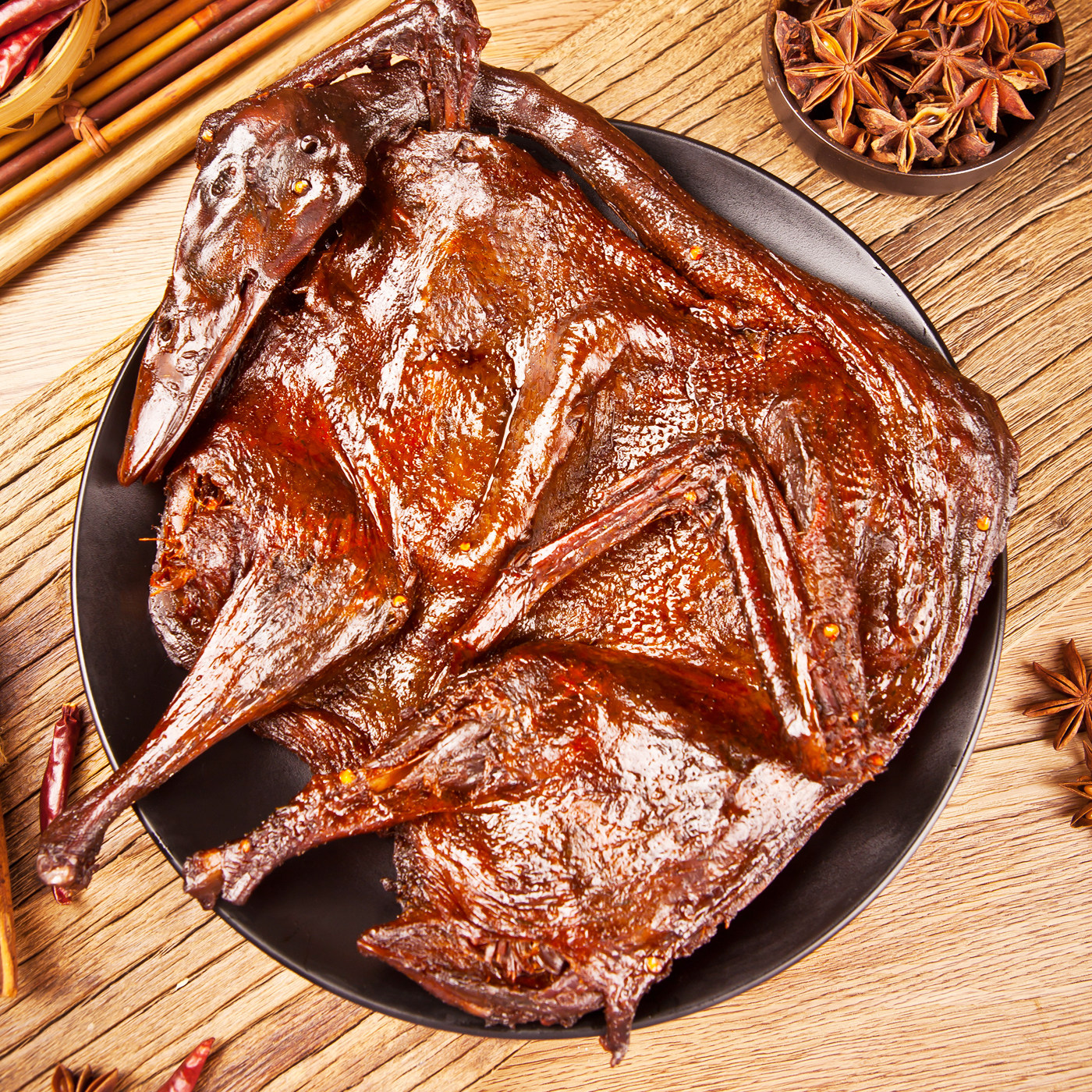 俏乡公整只酱板鸭特辣湖南特产手撕卤味零食正宗风干即食熟食小吃