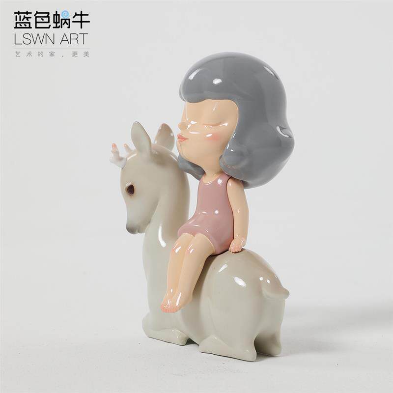 蓝色蜗牛萌影少女《梦鹿-mini》创意可爱小摆件小家居装饰品礼物