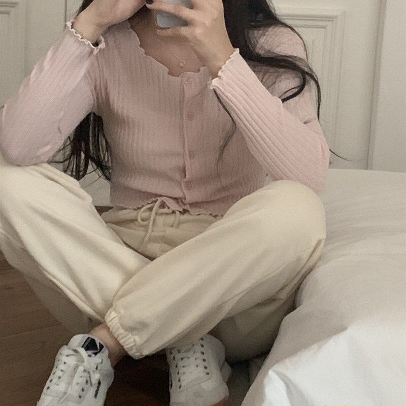 一颗奶油桃子 浪漫春天~ 波浪边短款针织上衣粉色V领长袖毛衣开衫