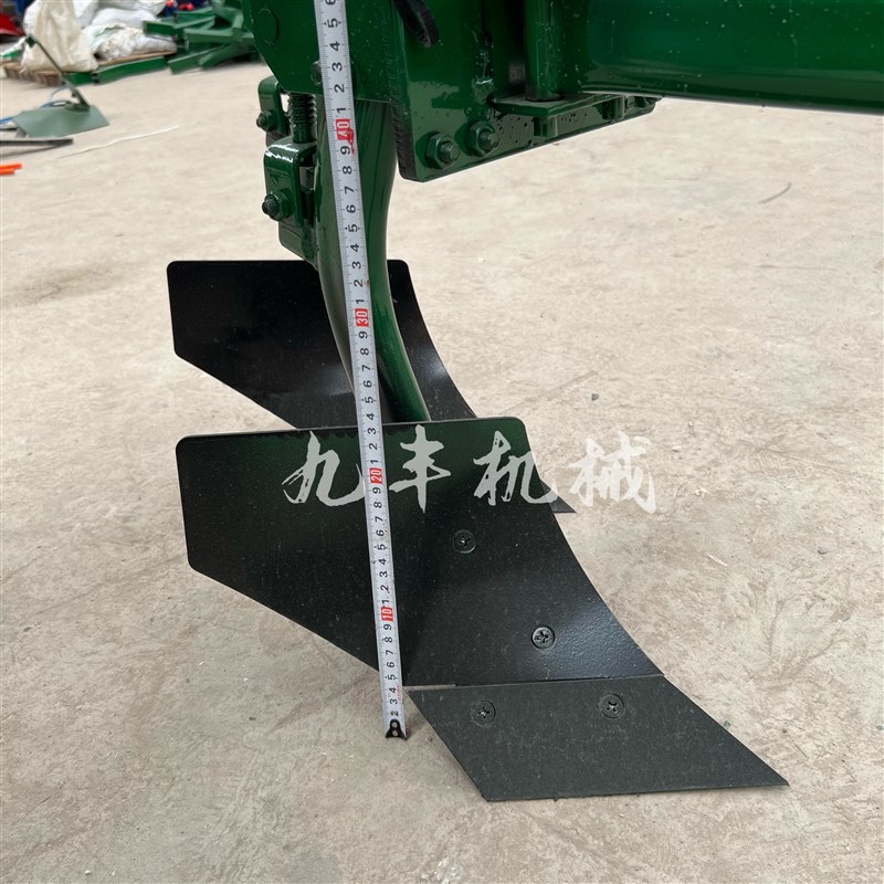 手扶拖拉机双铧犁铧式犁耕地翻土开沟犁双犁头双丝杠翻地犁深耕犁
