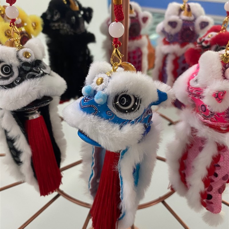 国潮雄狮少年版醒狮招财汽车车载摆件客厅开业舞狮吉祥礼品小挂件