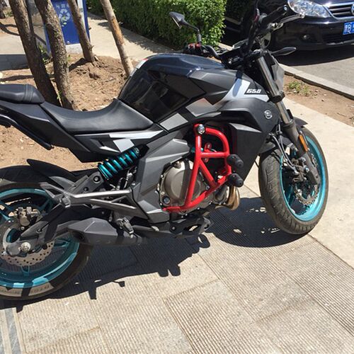 适用于春风NK400/NK650摩托车保险杠护杠竞特技杠后货架后挡泥板