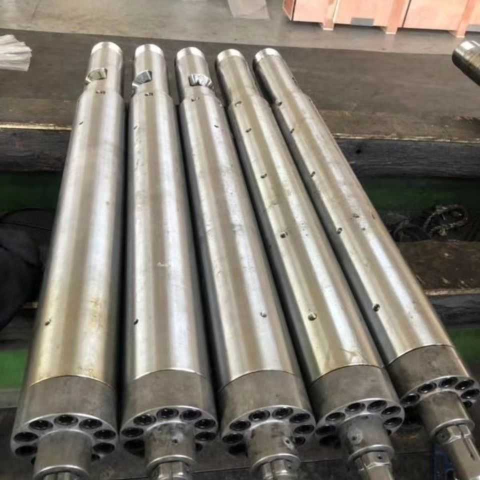 舟山注塑机螺杆料炮筒塑料挤出机械配件现货定制合金耐磨不锈钢