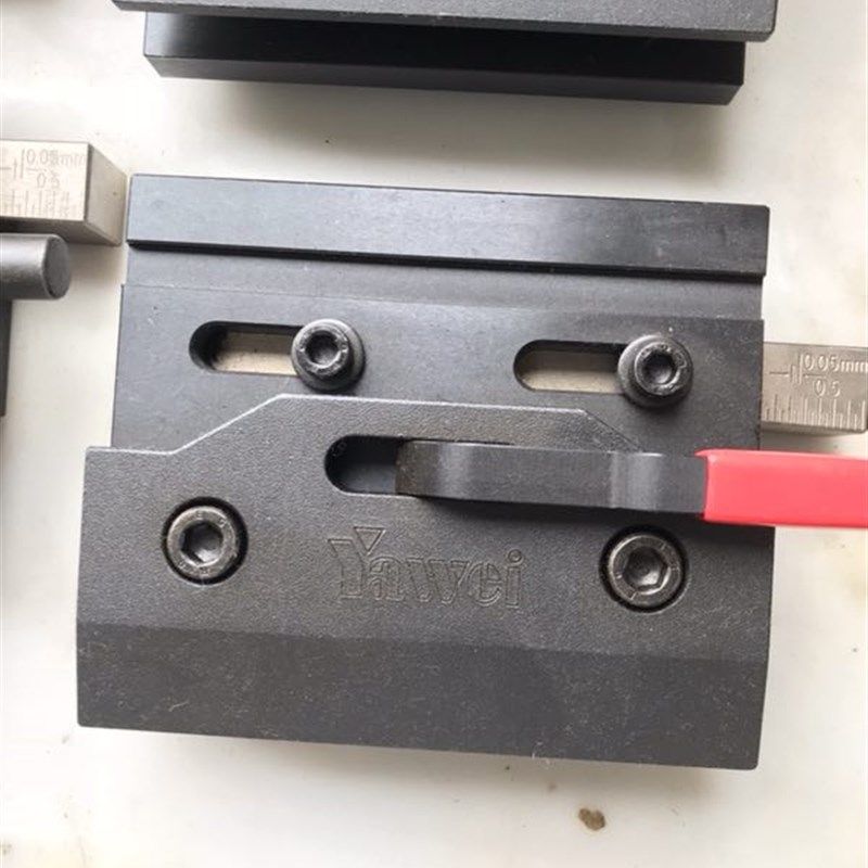 折弯机快夹配件高精度亚威爱克金方圆艾克数控夹压模具板夹具耐磨图片