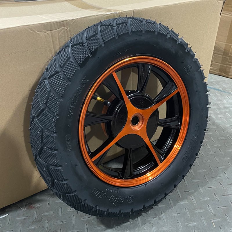 gy6踏板助力车后轮总成125迅鹰战速鬼火摩托车后轮毂真空轮胎钢圈