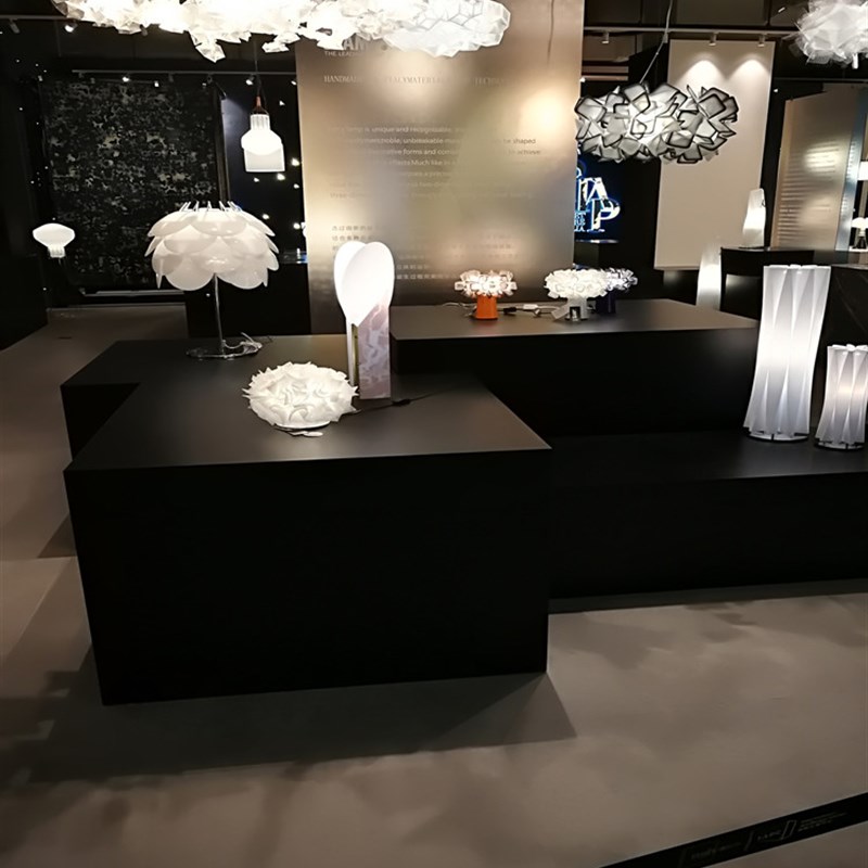 木质烤漆方形黑色展示台商业会展空调家电实物展台服装店中岛展柜