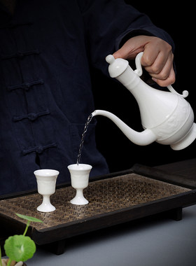 陶瓷酒具套装家用酒壶仿古羊脂玉白瓷中式小酒盅分酒器高脚白酒杯