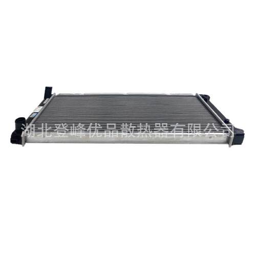 源头厂家全车系汽车配件散热器水箱1GD121251C适配于捷达王2V