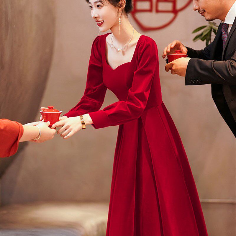 新娘正红色敬酒服平时可穿礼服2024秋季长袖回门结婚小个子连衣裙