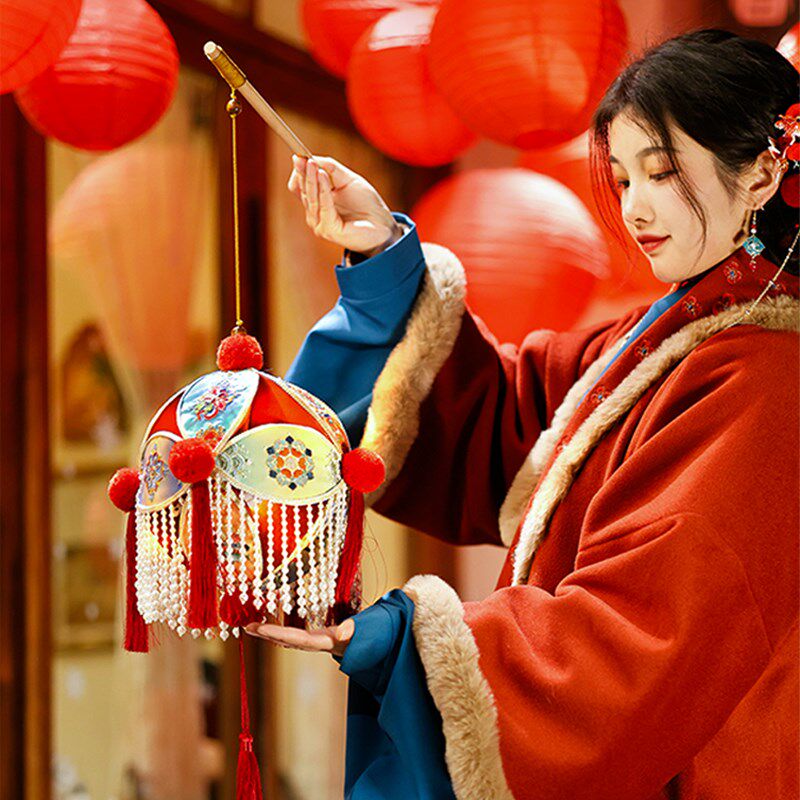 哈尼手工春节灯笼diy材料包国潮新中式传统绣球新年非遗古风滚灯