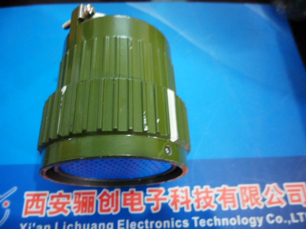 圆形连接器Y2M-120TK  Y2M-120ZJ Y2M-120TJ/120ZK航空插头