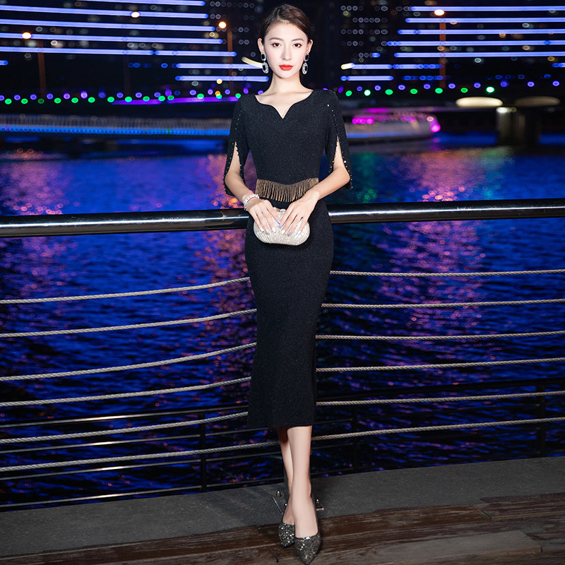 小晚礼服2021新款黑色平时可穿轻奢小众高端高级感鱼尾主持人裙女