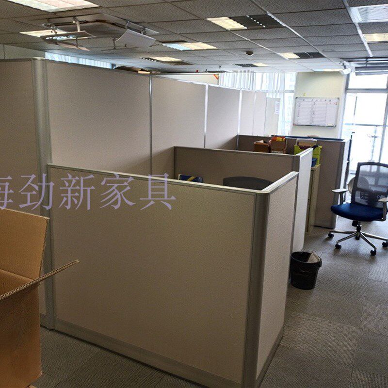 厂区办公桌隔板屏风组合玻璃隔断板材隔墙桌面隔间高围板医院挡板