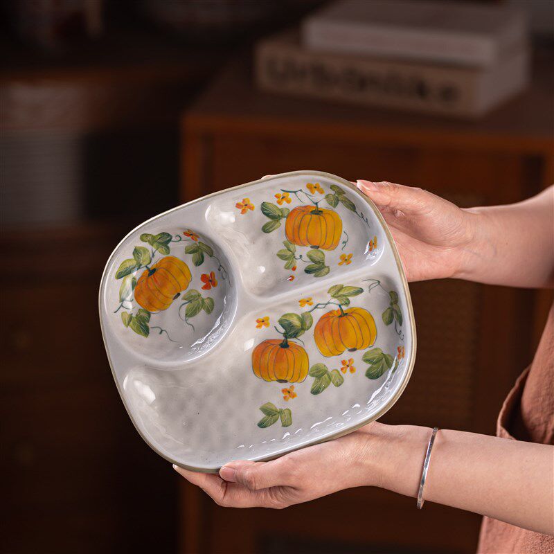 餐盘陶瓷四格一人食减脂定量分格早餐分隔月子餐餐具8.5寸分割盘